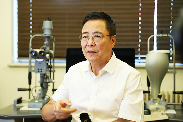首都医科大学眼科学院院长,北京同仁医院眼科中心主任王宁利教授接受